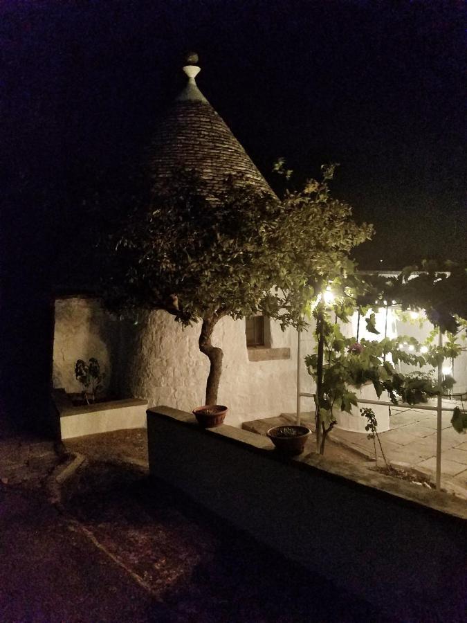 Antico Trullo Immerso Nella Campagna Alberobello Extérieur photo