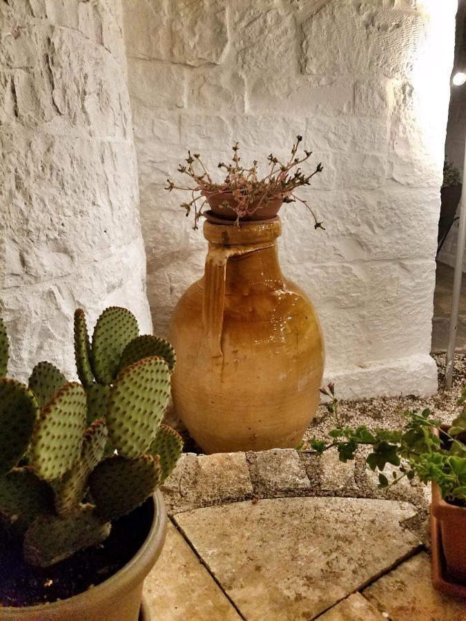 Antico Trullo Immerso Nella Campagna Alberobello Extérieur photo